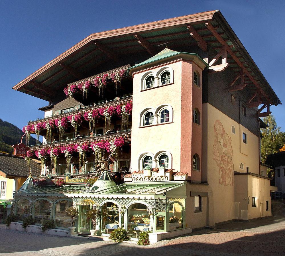 Hotel Bauer 4*